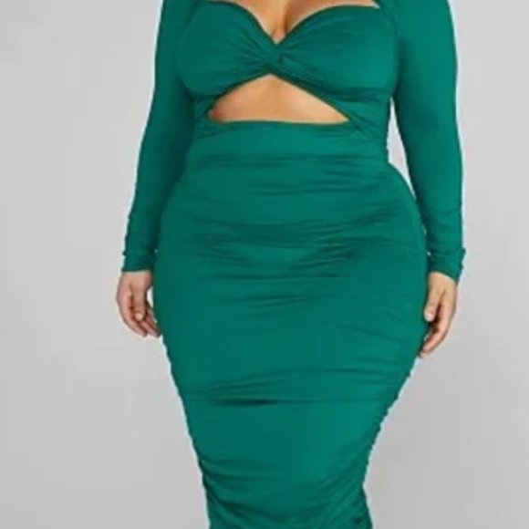 Green Fashion To Figure Daniela Cutout Ruched Dress - Picture 2 of 3